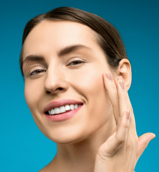 "۵ مرحله درمان اندولیفت صورت: از شروع تا نتایج نهایی"